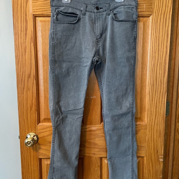 Men’s Levi Jeans - Picture 1 of 3
